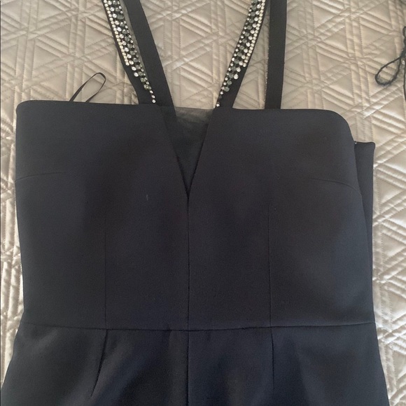 Safiyaa jumpsuit. - Picture 3 of 6